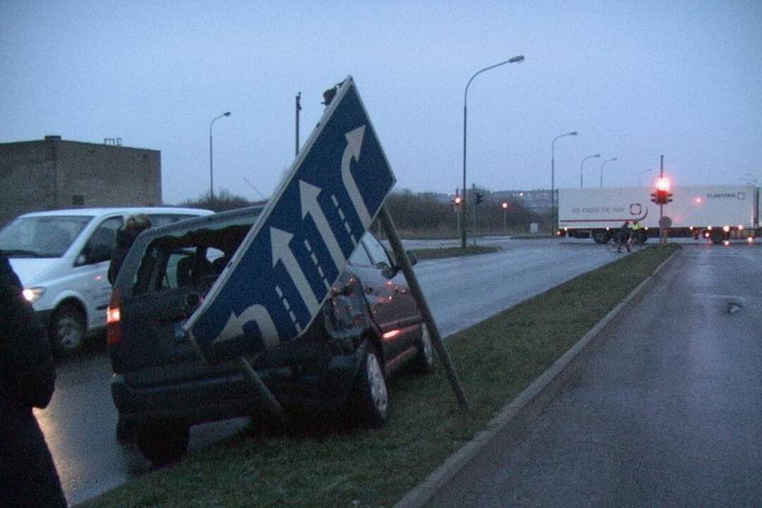 Tarptautinėje perkėloje – policijos reidas  