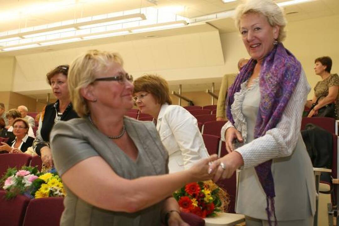 Rugsėjo 1-oji: mažiau mokinių ir mokytojų, bet daugiau pirmokų