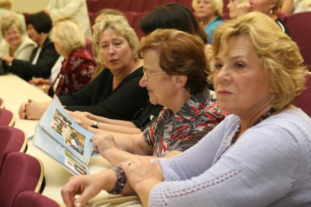 Rugsėjo 1-oji: mažiau mokinių ir mokytojų, bet daugiau pirmokų