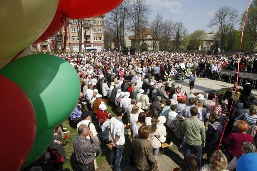Klaipėdiečiai paminėjo  Pergalės dieną   