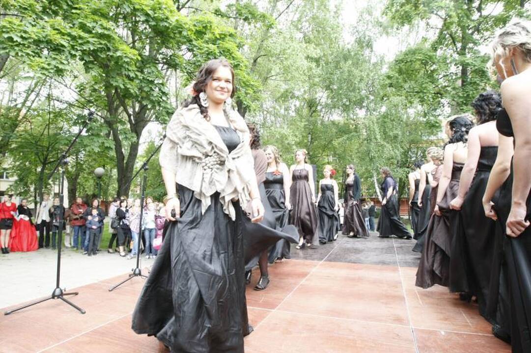 Puodžių gatvėje šurmuliavo miesto gimtadieniui skirta šventė