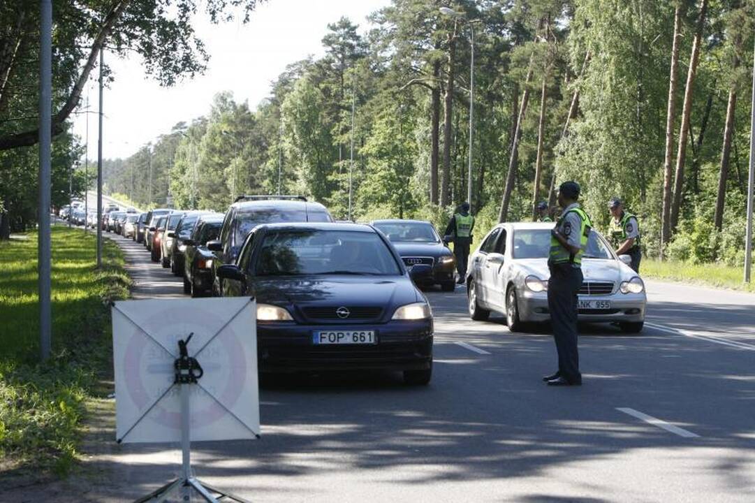Reido metu – neblaivus pareigūnas ir kyšis