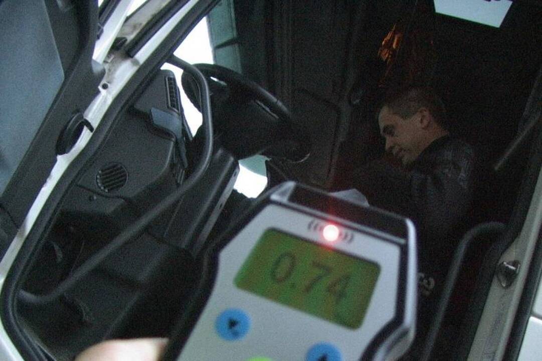 Tarptautinėje perkėloje – policijos reidas  