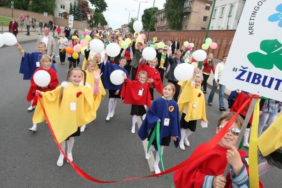 Klaipėdoje šurmuliavo dainų šventė