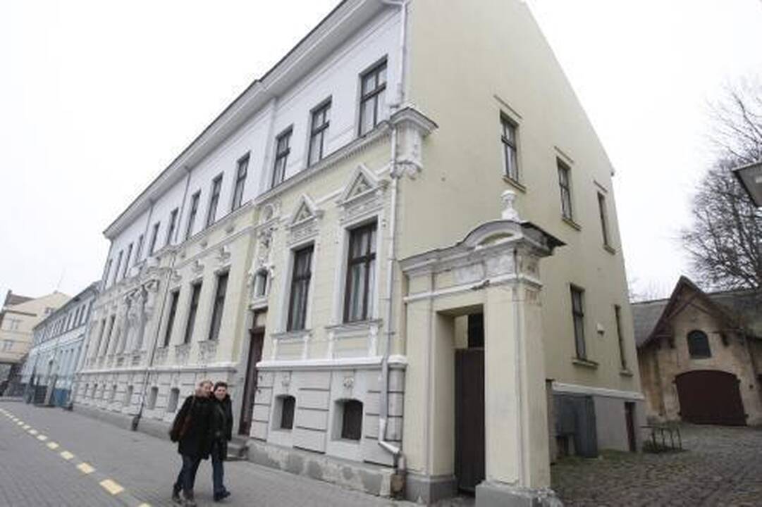 Valdžia įsigeidė naujo pastato