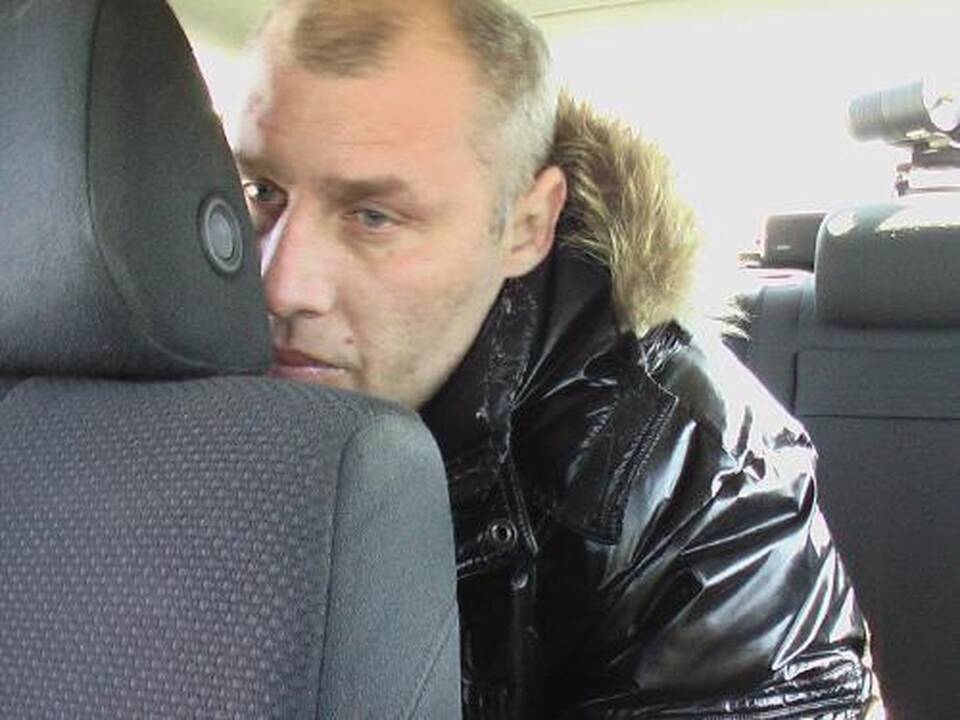 Girtas taksistas sudaužė tris mašinas