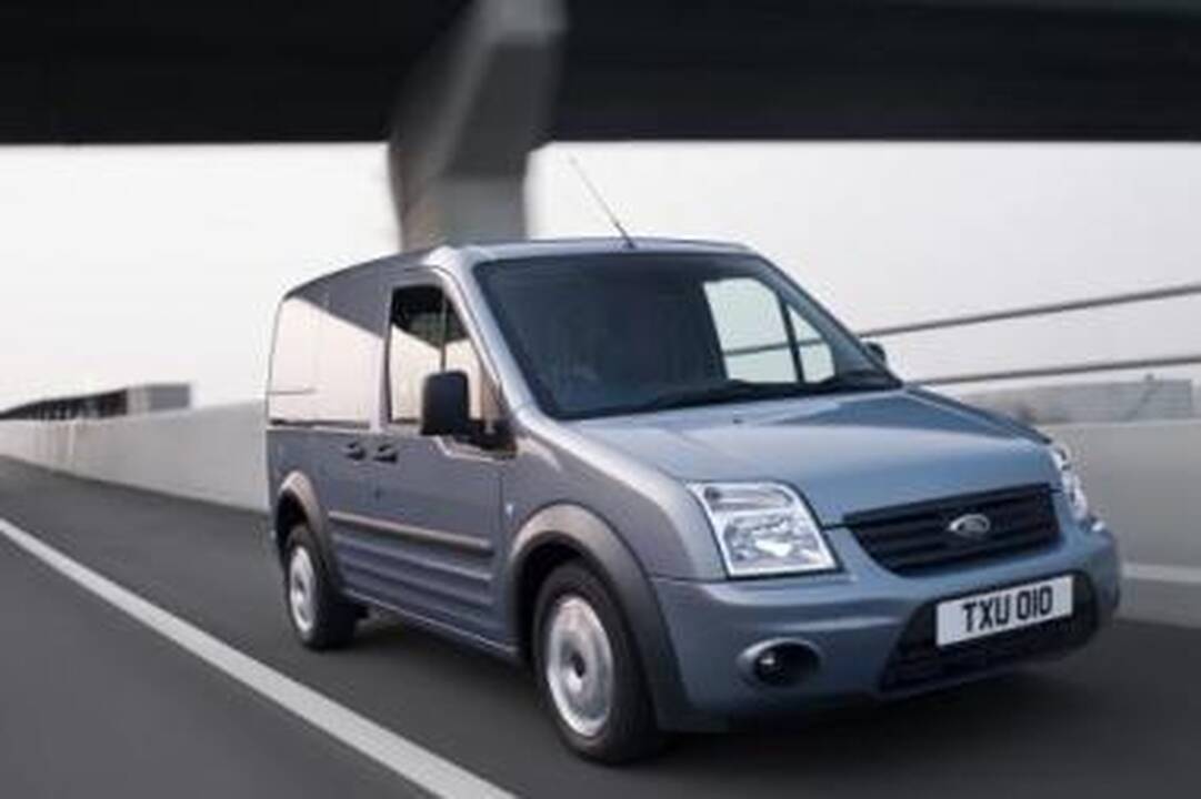 Taikinys: kuklesnis ir šiek tiek mažiau arklių pasikinkęs "Connect" didžiausiu savo konkurentu laiko "Volkswagen Caddy".	Gamintojų nuotr.