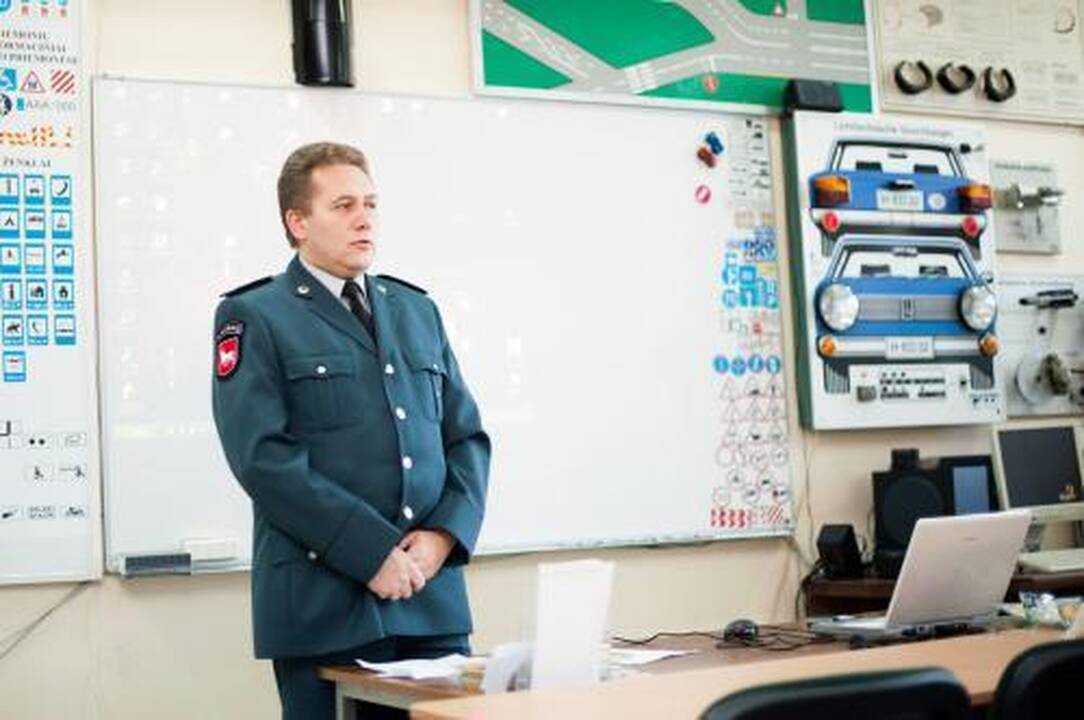 Senjorai gilino vairavimo įgūdžius