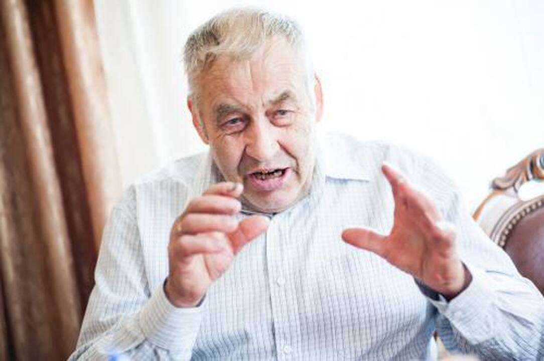 Tragiškai žuvusio V.Komarovo, J.Gagarino, V.Tereškovos ir kitų kosmonautų vairuotojas – lietuvis