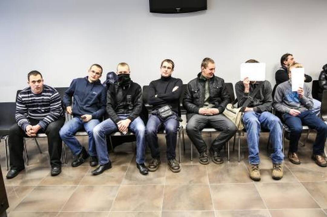 Sprogmenų gamintojai belangės išvengė