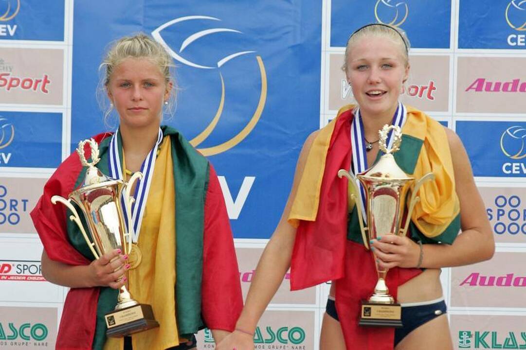 Čempionių I. Dumbauskaitės ir M. Povilaitytės svajonė – olimpiada