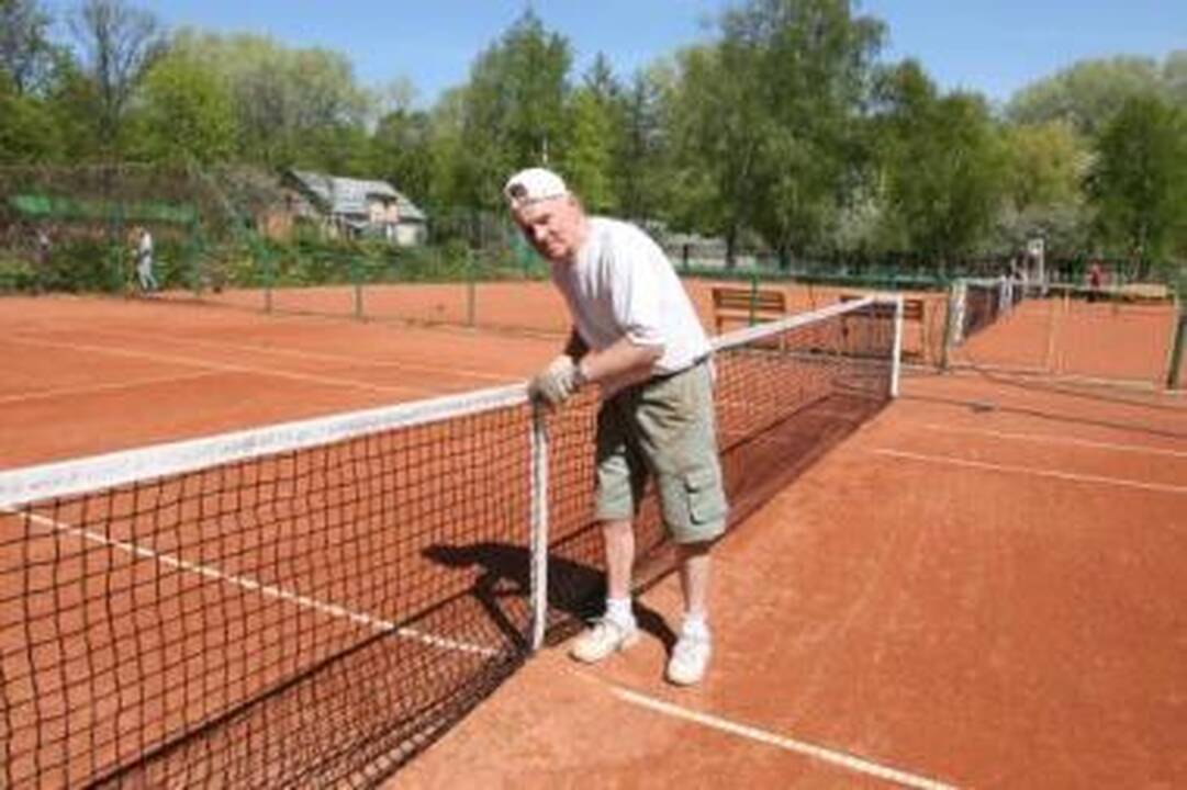 Ruoša: prieš artėjančias sezono atidarymo varžybas aikšteles apžiūrėjo A.Krizonis.