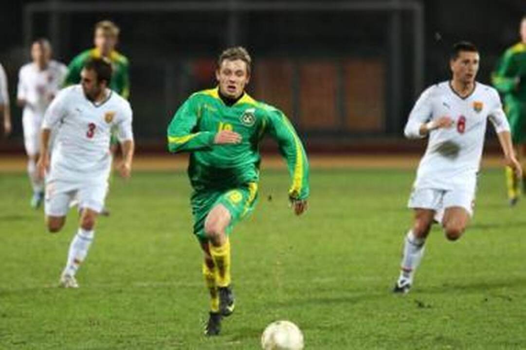 Perliukas: A.Novikovas jau lyginamas su lietuviškuoju futbolo Mocartu A.Narbekovu.