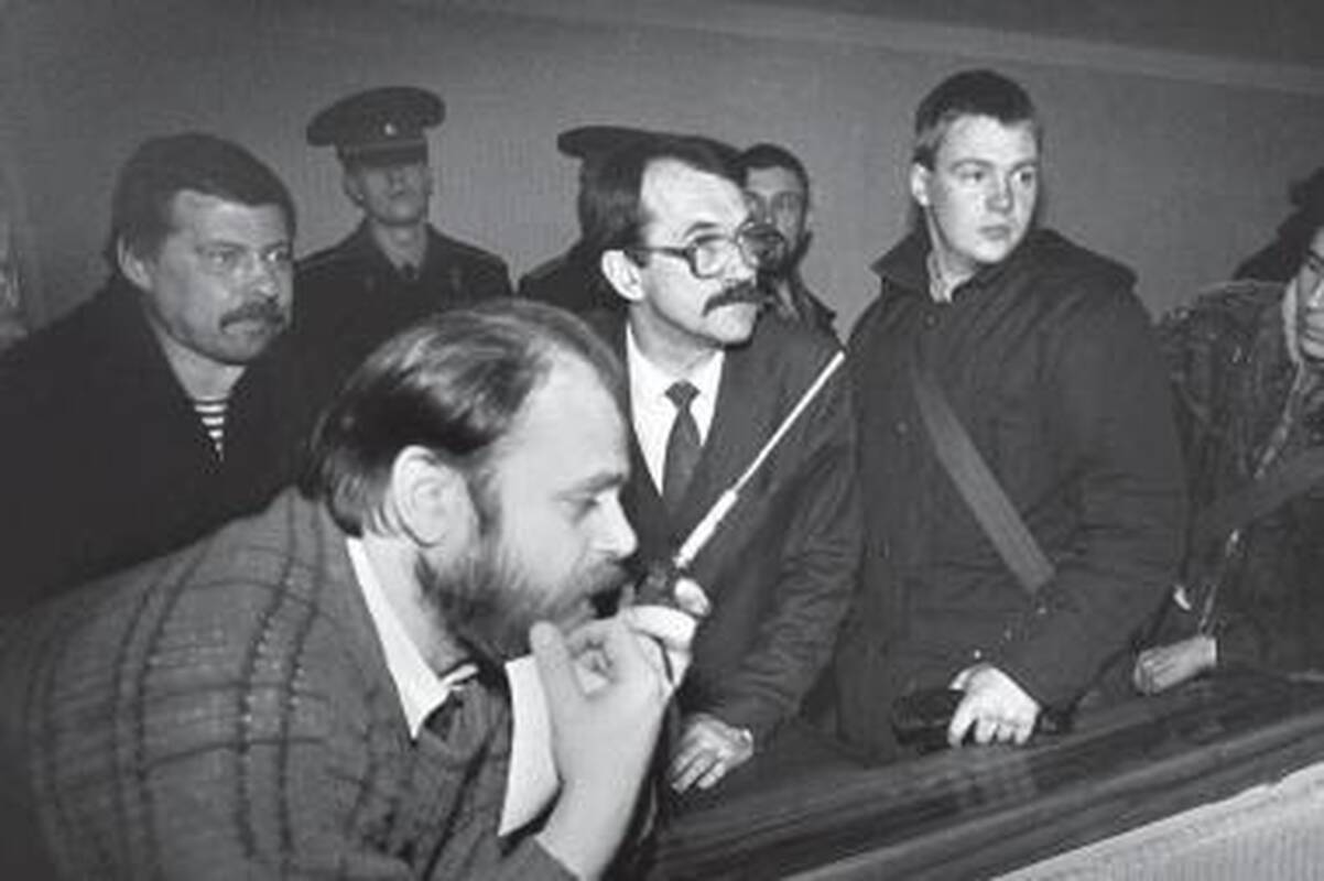 Sausio parlamento apsaugininkas