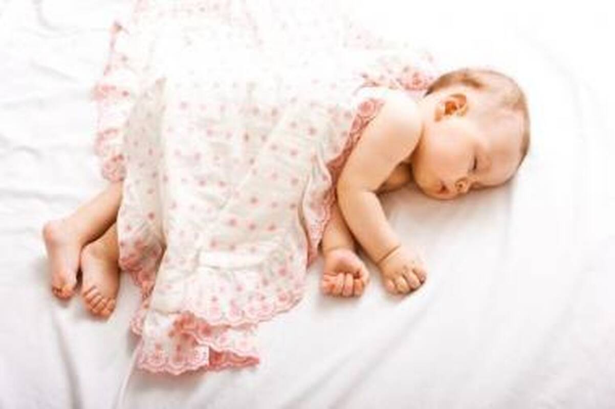 Malonumas: tinkamai parinktas čiužinys leis mėgautis kūdikišku miegu.