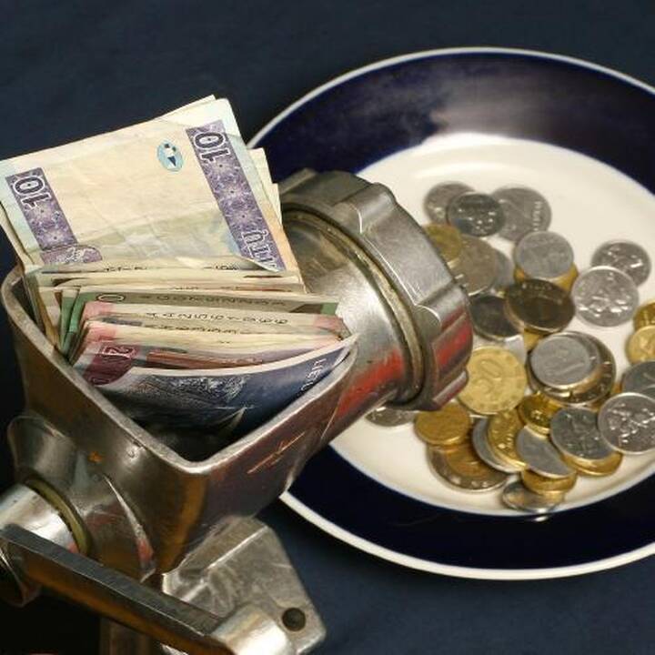 Pomirtinis pinigų gyvenimas