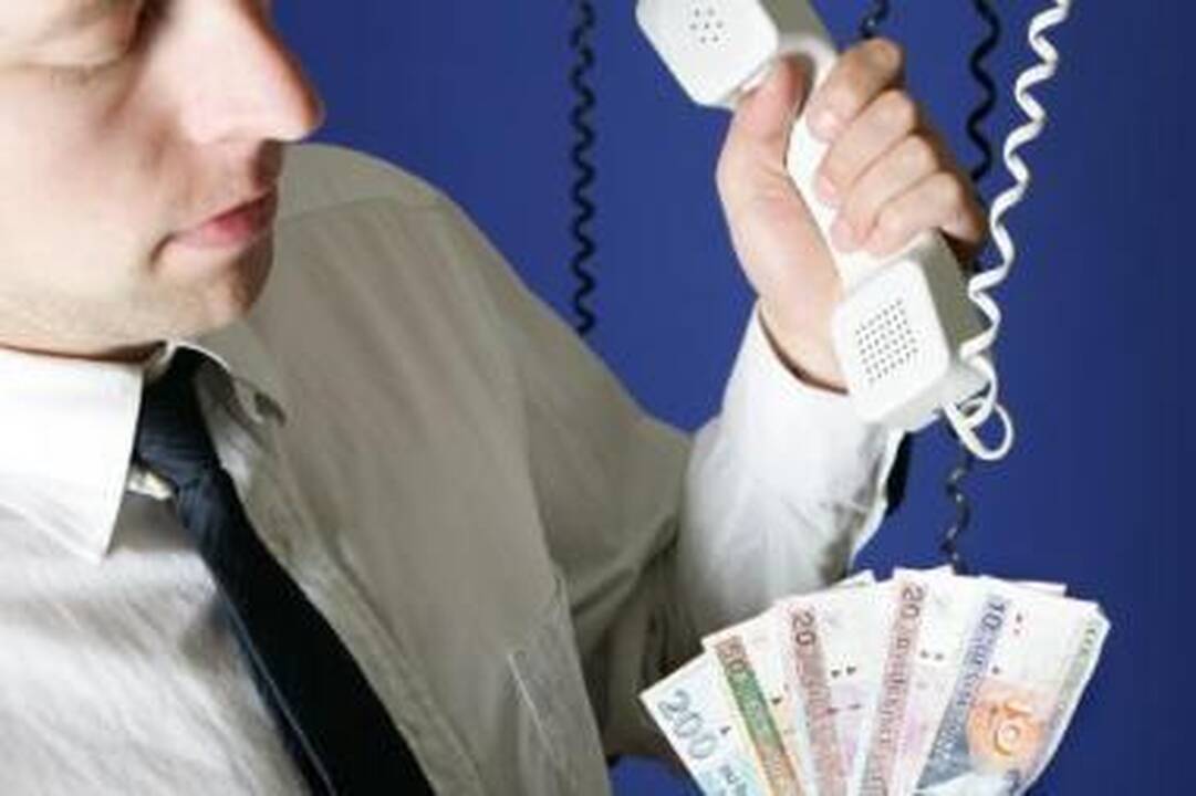 Priežastis: "Open 24" areštavo bendrovės "Baltnetos komunikacijos" turtą dėl sugedusio telefono.