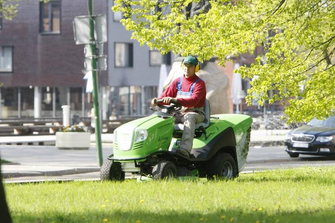 Šienautojams reikia kursų