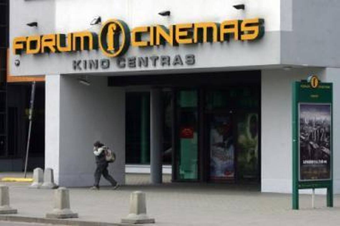 Sankcijos: dėl "Forum Cinemas" nevykdomų įsipareigojimų teismas areštavo kino teatrą "Forum Cinemas Vingis".