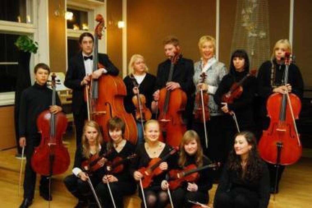 Džiugu: K.Domarkienės vadovaujamas styginių orkestras pirmą kartą atliks A.Daunoro "Gedulines mišias".