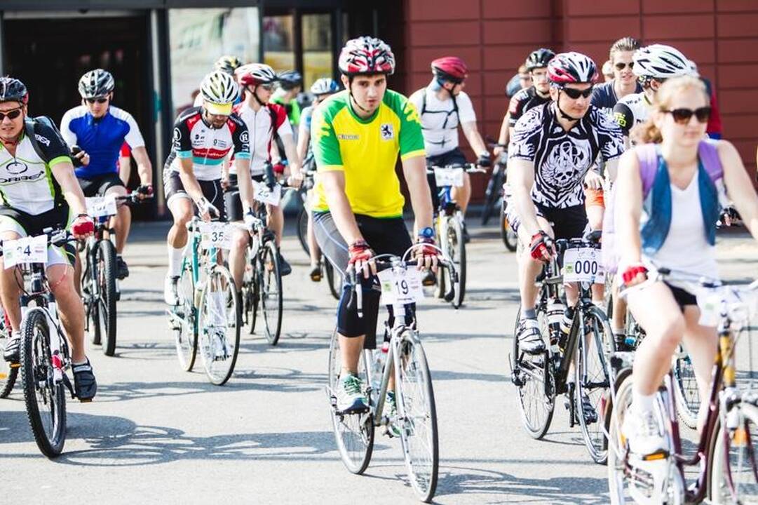 Kaune startavo atgimęs istorinis dviračių maratonas