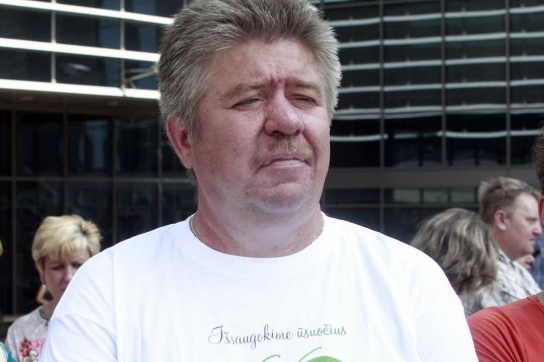 R. Šimašius mitinge: visiškai nesiklausoma žmonių nuomonės