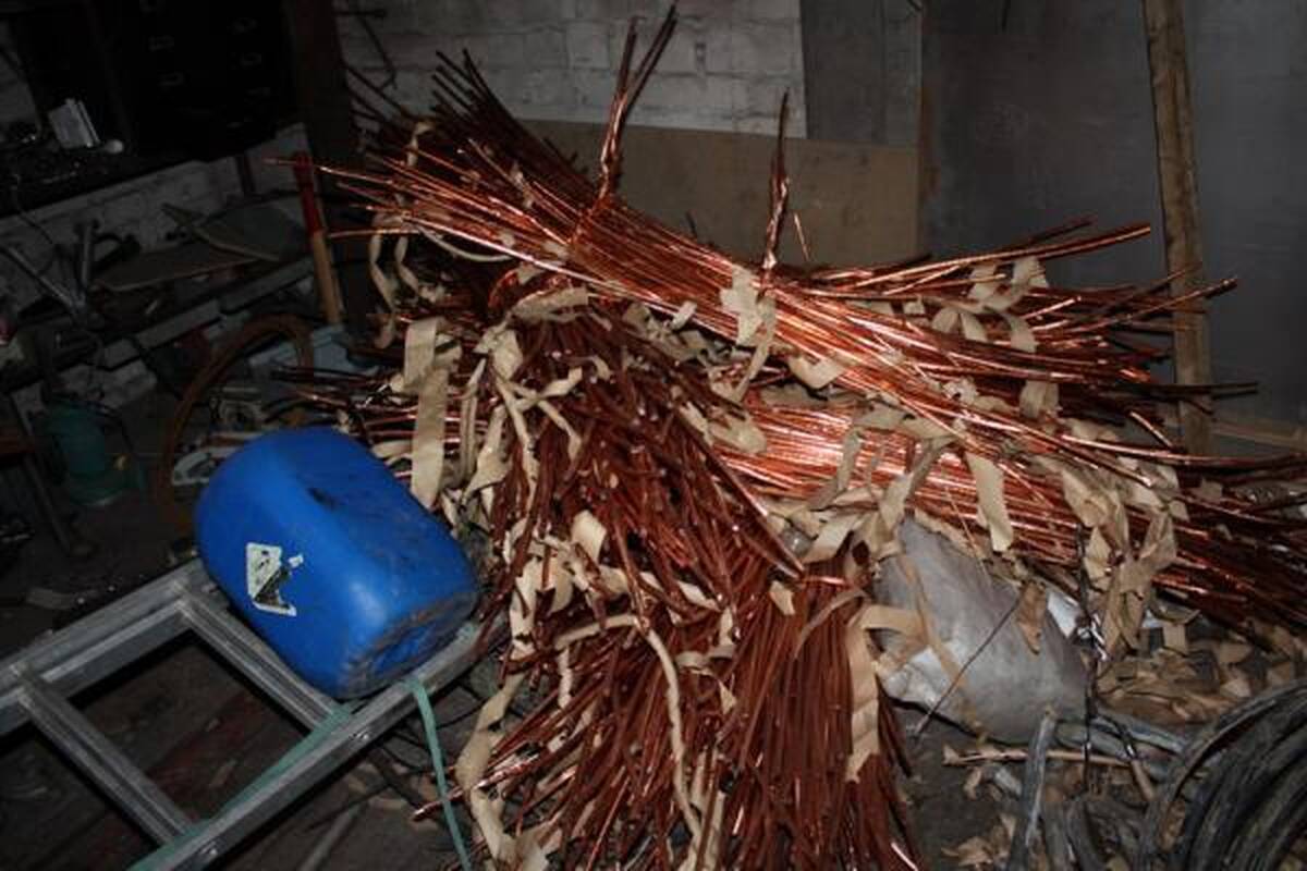 Teismas konfiskavo 2 mln. litų vertės metalo laužo