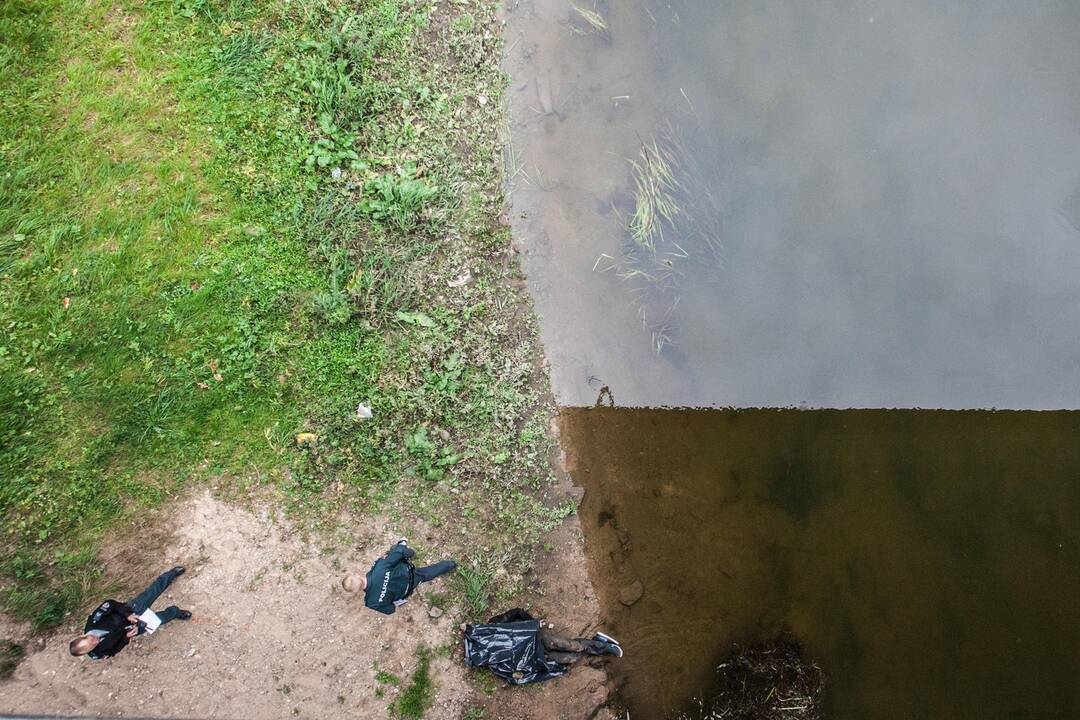 Po tiltu į Nemuno salą rastas skenduolis