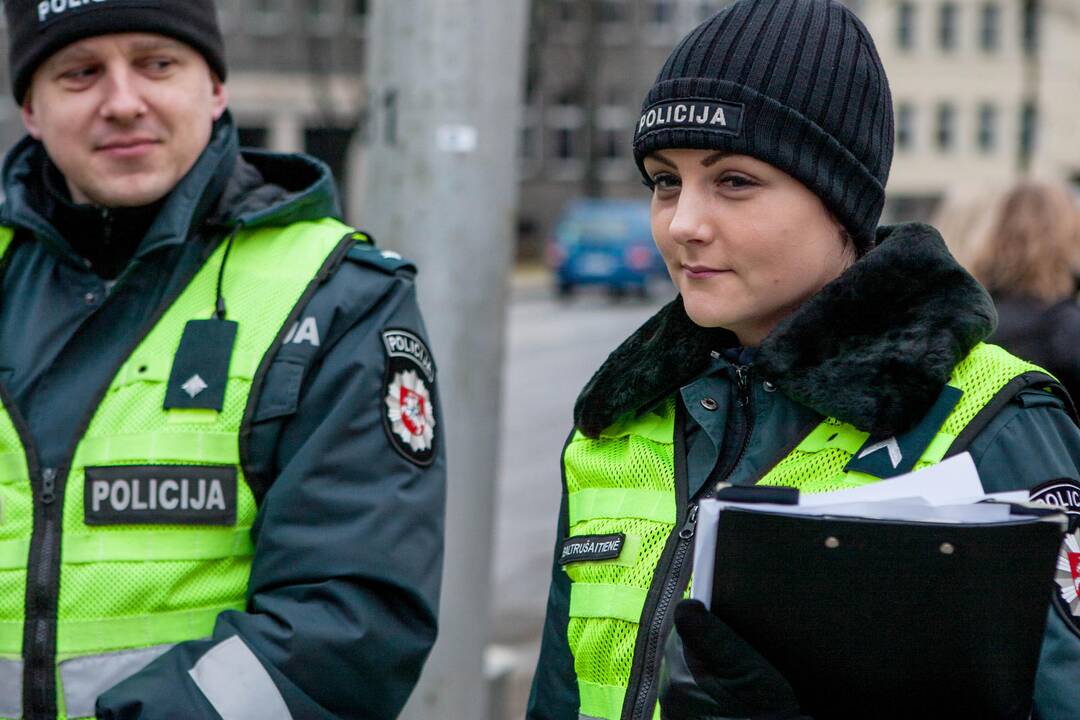 Policijos reidas Laisvės al. ir Vytauto pr. sankryžoje