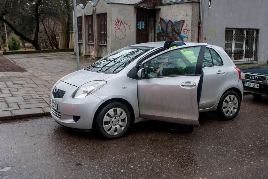 Policijos reidas Laisvės al. ir Vytauto pr. sankryžoje