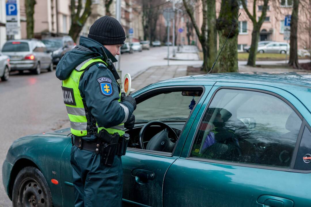 Policijos reidas Laisvės al. ir Vytauto pr. sankryžoje