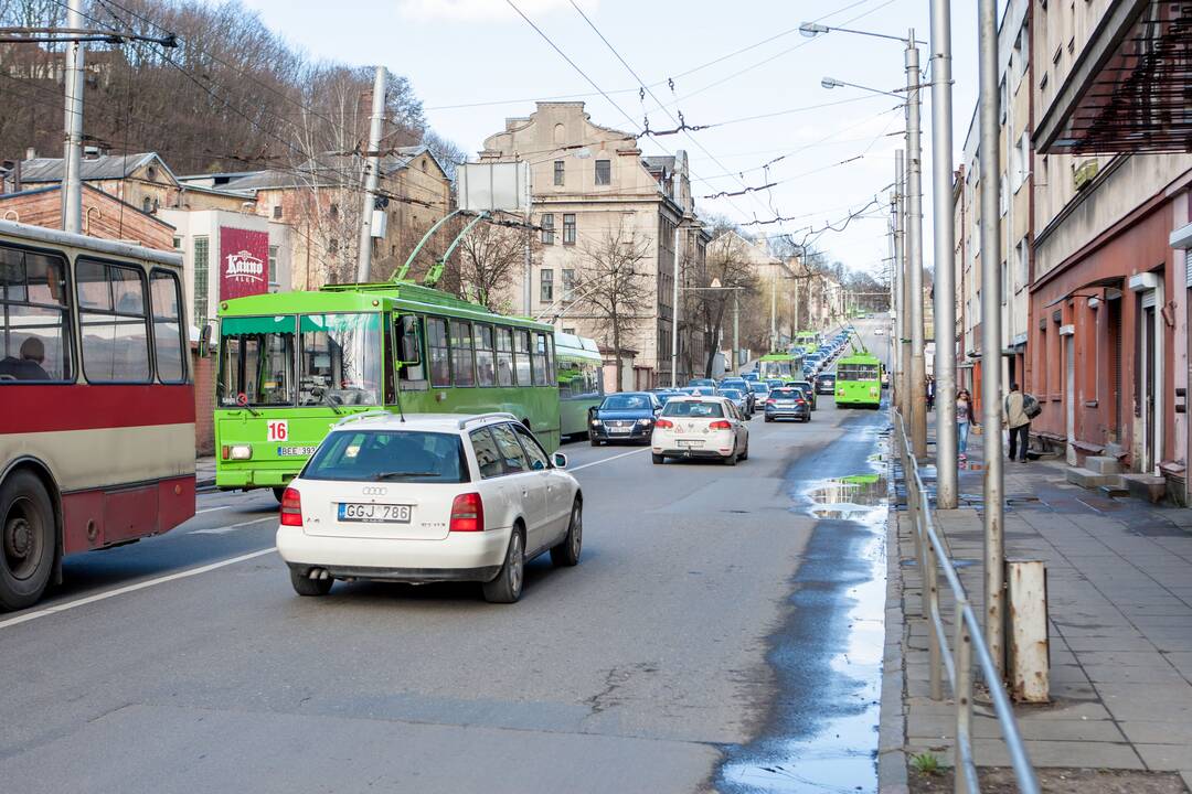 Avarija šv. Gertrūdos g. ir Savanorių pr. sankryžoje