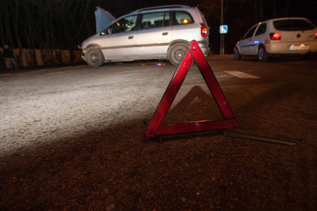 Ant stogo „BMW“