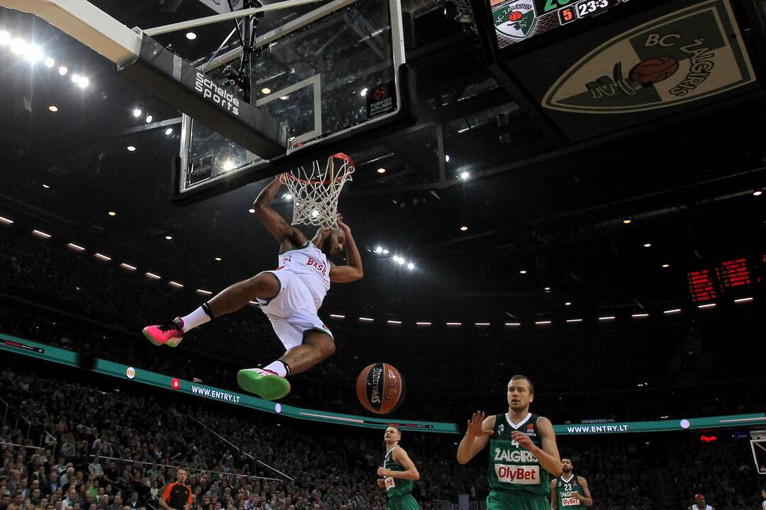 Eurolyga: „Žalgiris“ – Vitorijos „Baskonia“ 78:73