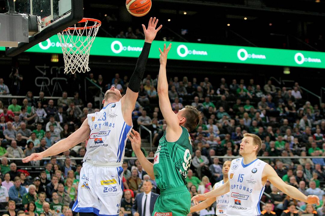 LKL pusfinalis: „Žalgiris“ – „Neptūnas“ 83:54