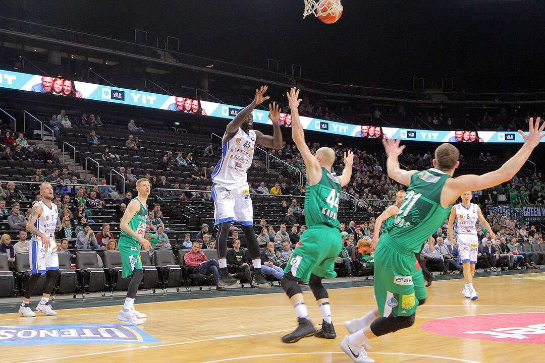KMT: „Žalgiris“ – „Neptūnas“ 81:58