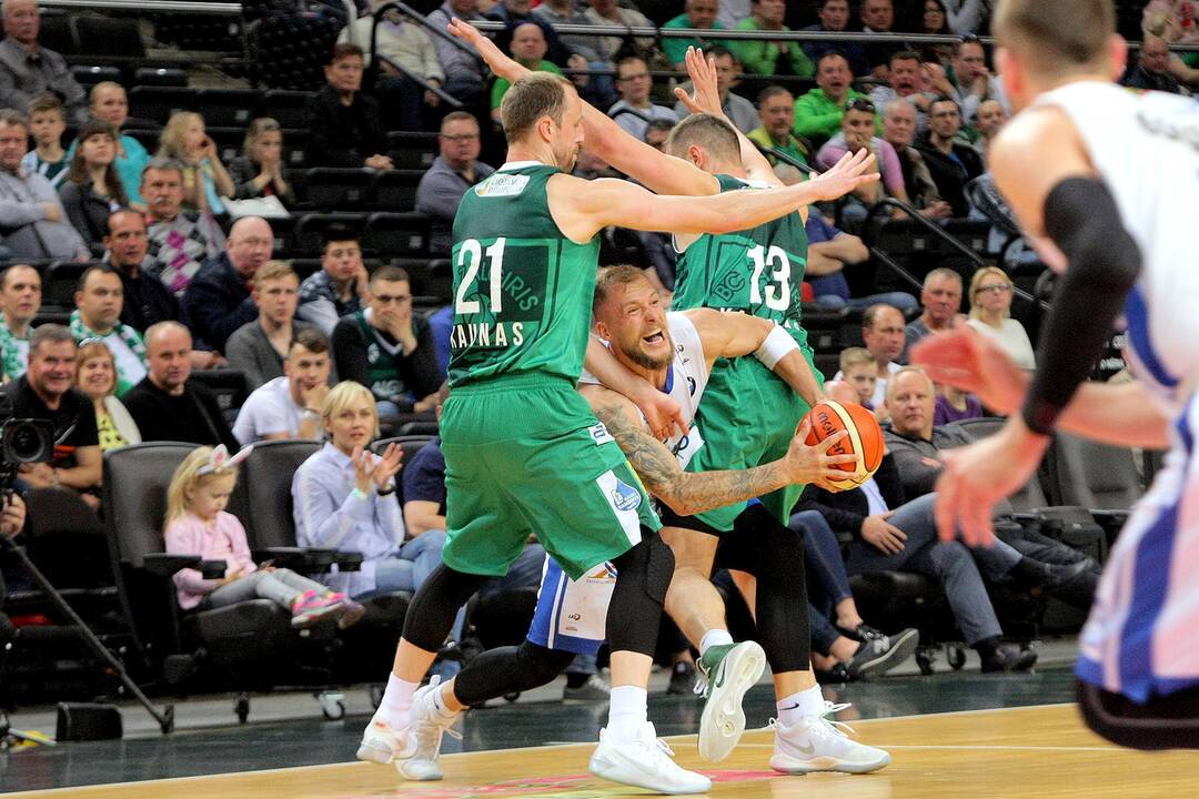 LKL pusfinalis: „Žalgiris“ – „Neptūnas“ 83:54