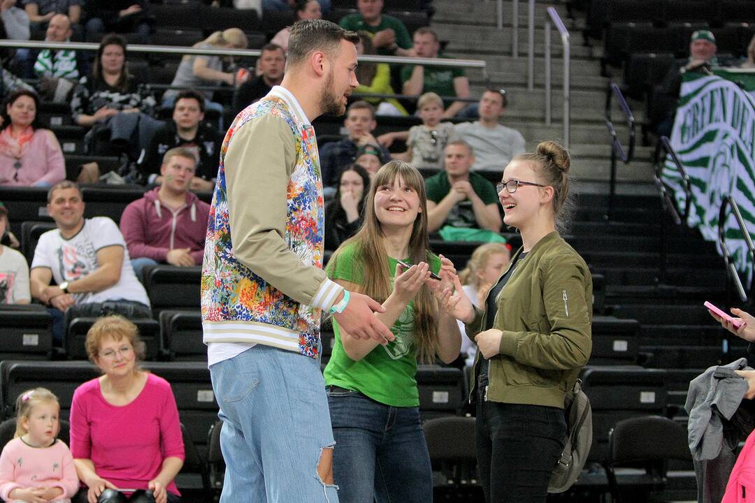 LKL pusfinalis: „Žalgiris“ – „Neptūnas“ 83:54
