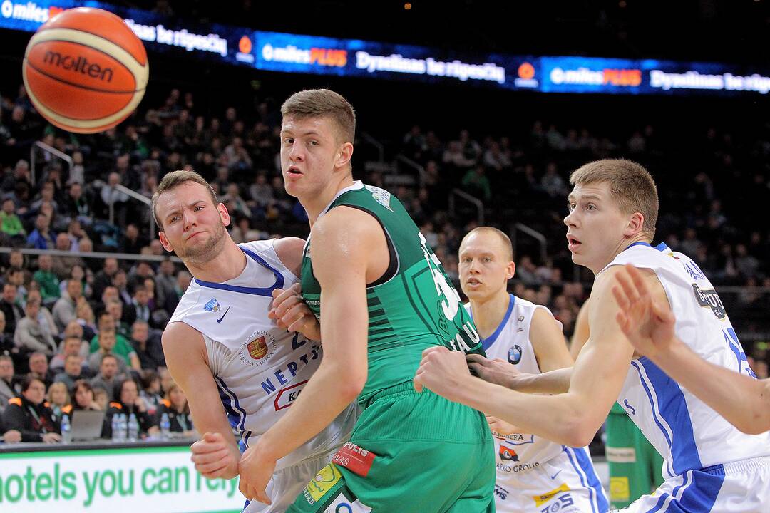 KMT: „Žalgiris“ – „Neptūnas“ 81:58
