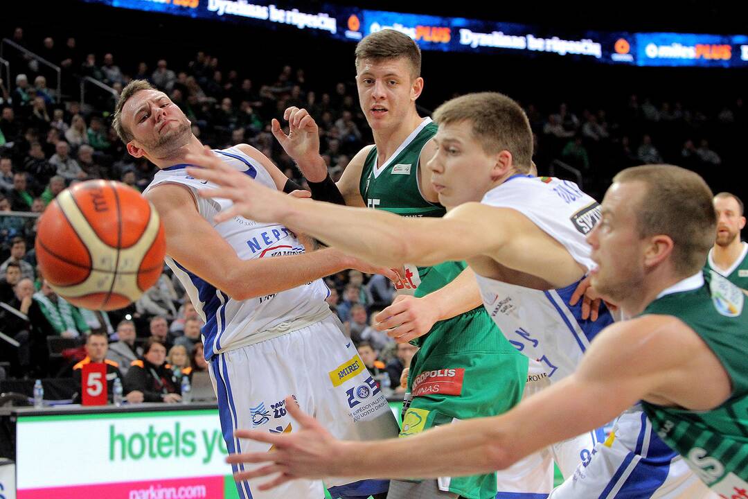 KMT: „Žalgiris“ – „Neptūnas“ 81:58