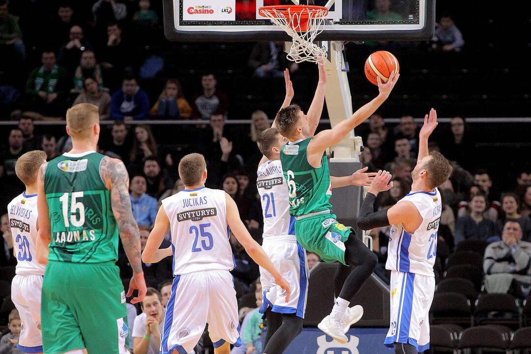 KMT: „Žalgiris“ – „Neptūnas“ 81:58