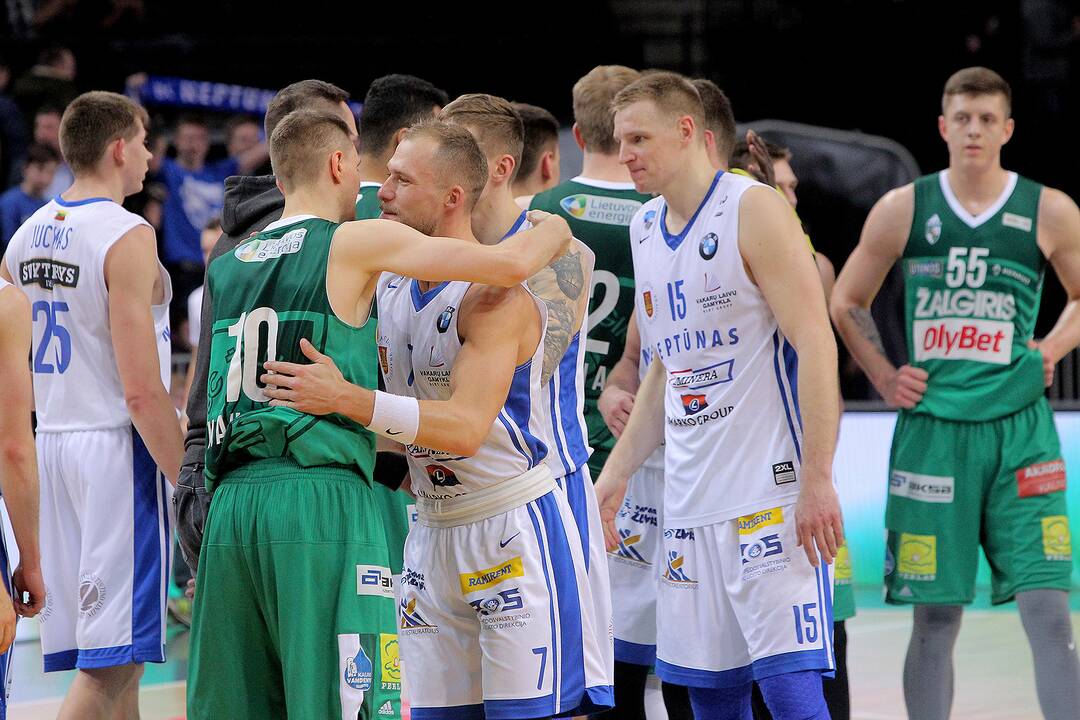 KMT: „Žalgiris“ – „Neptūnas“ 81:58