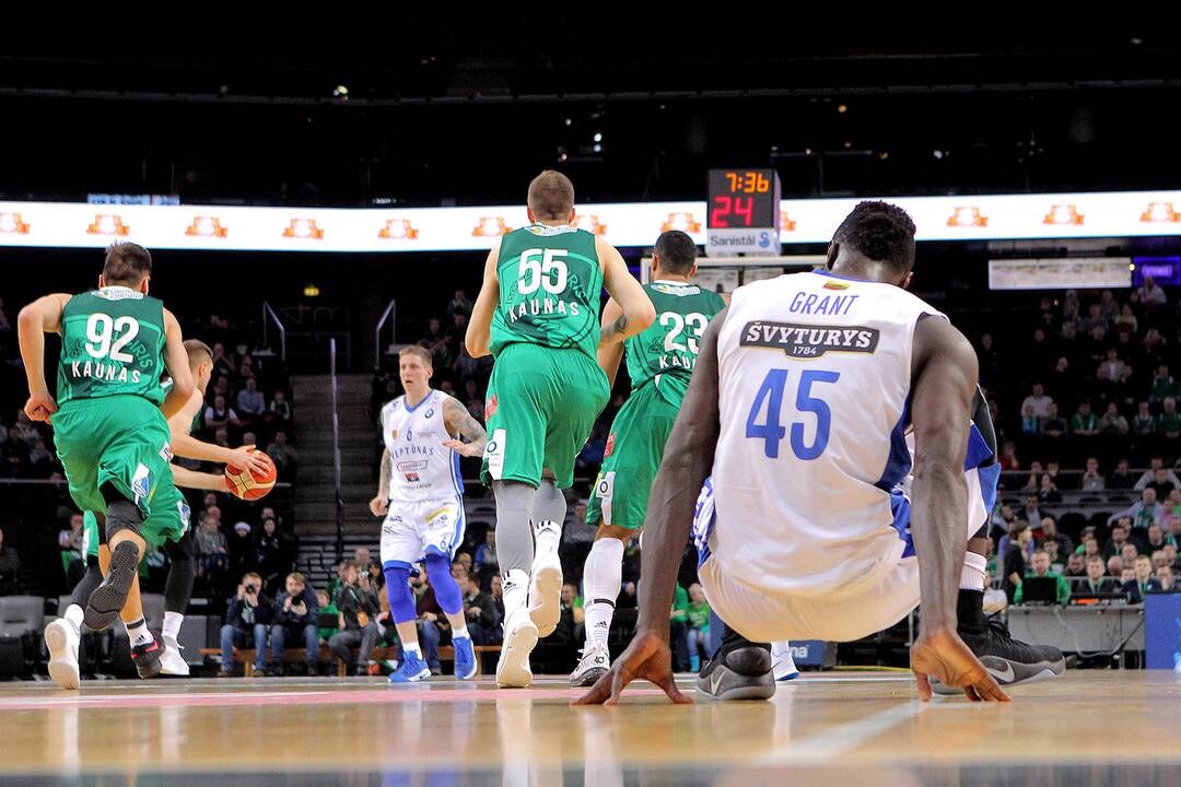 KMT: „Žalgiris“ – „Neptūnas“ 81:58