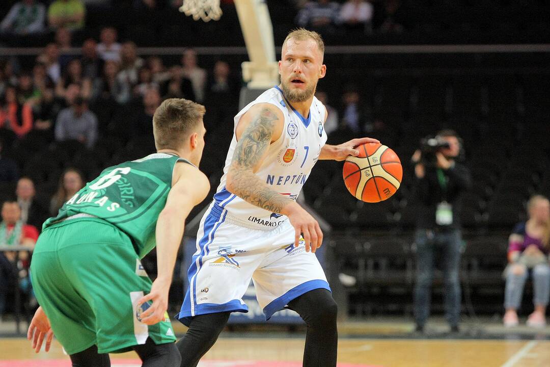 LKL pusfinalis: „Žalgiris“ – „Neptūnas“ 83:54