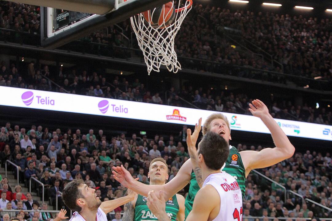 Eurolyga: „Žalgiris“ - „Emporio Armani“ 84:88