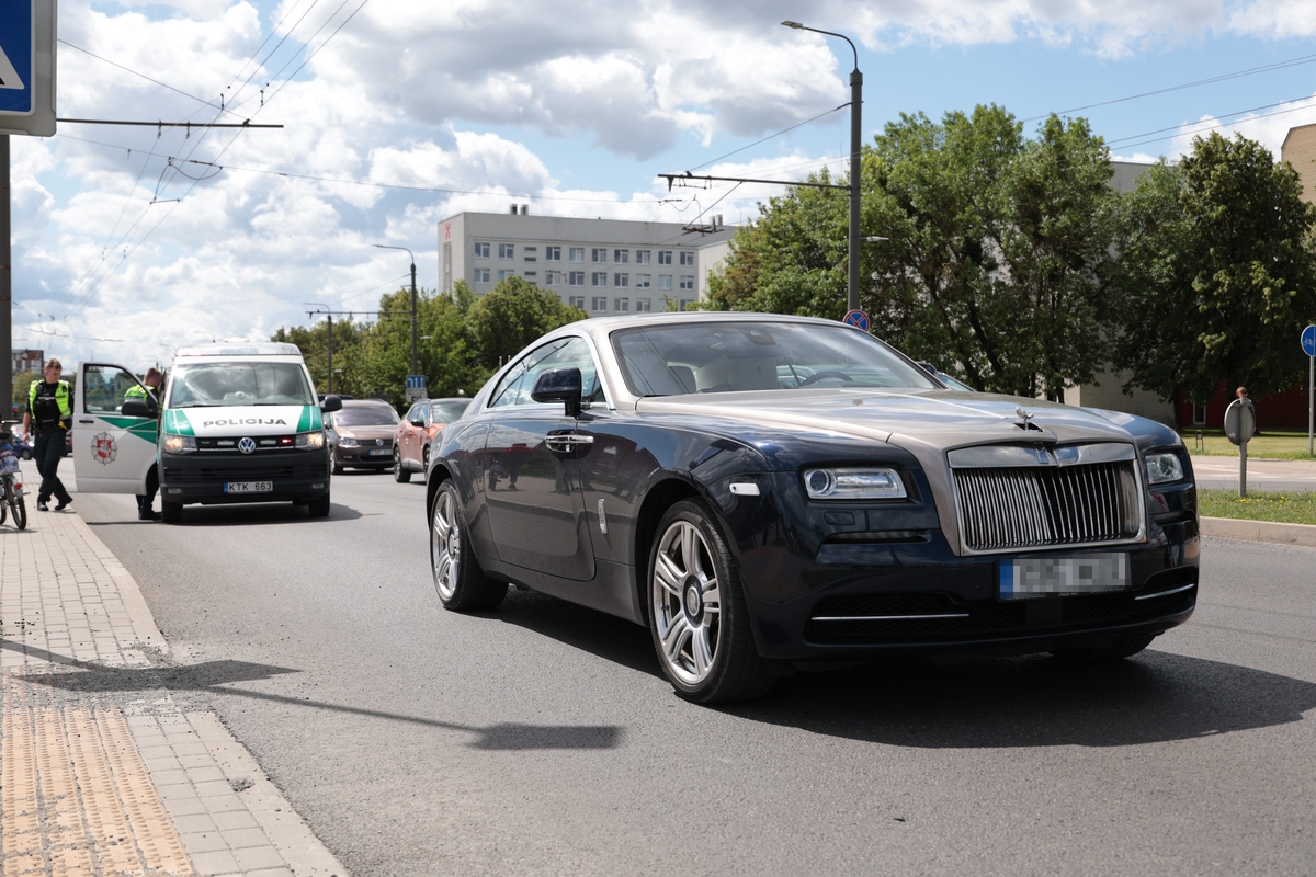 Kauno meras pėsčiųjų perėjoje partrenkė vyrą