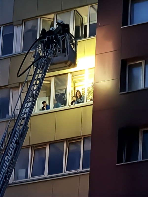 Didelis gaisras Klaipėdos daugiabutyje