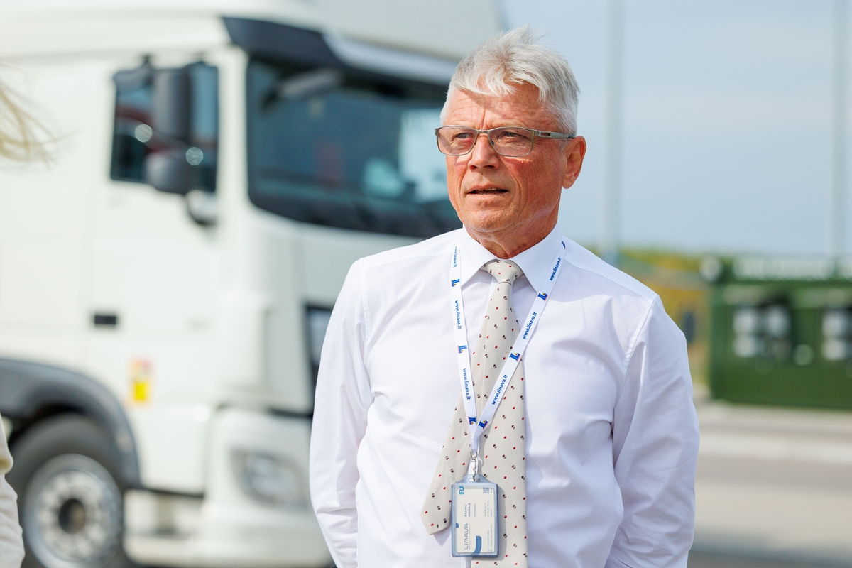 Automobilių patikra prie Lenkijos sienos