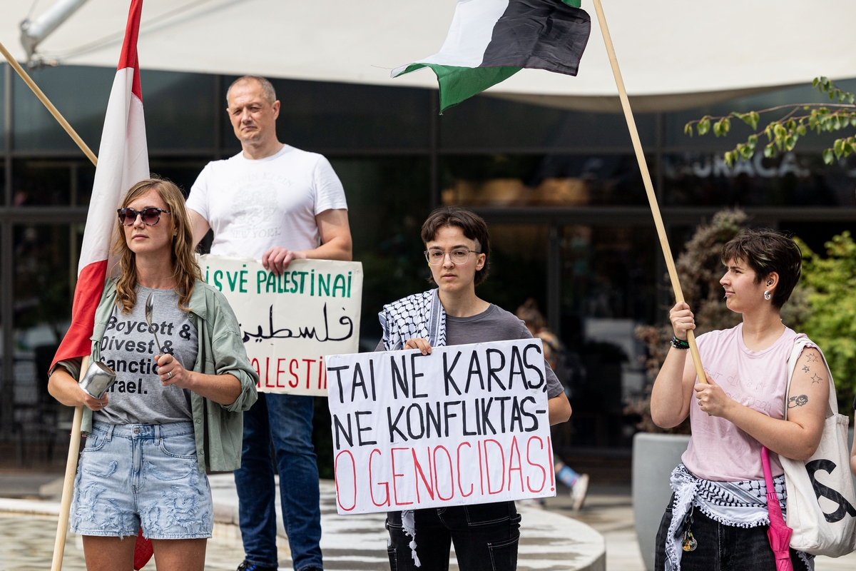 Demonstracija prieš badą Gazos Ruože