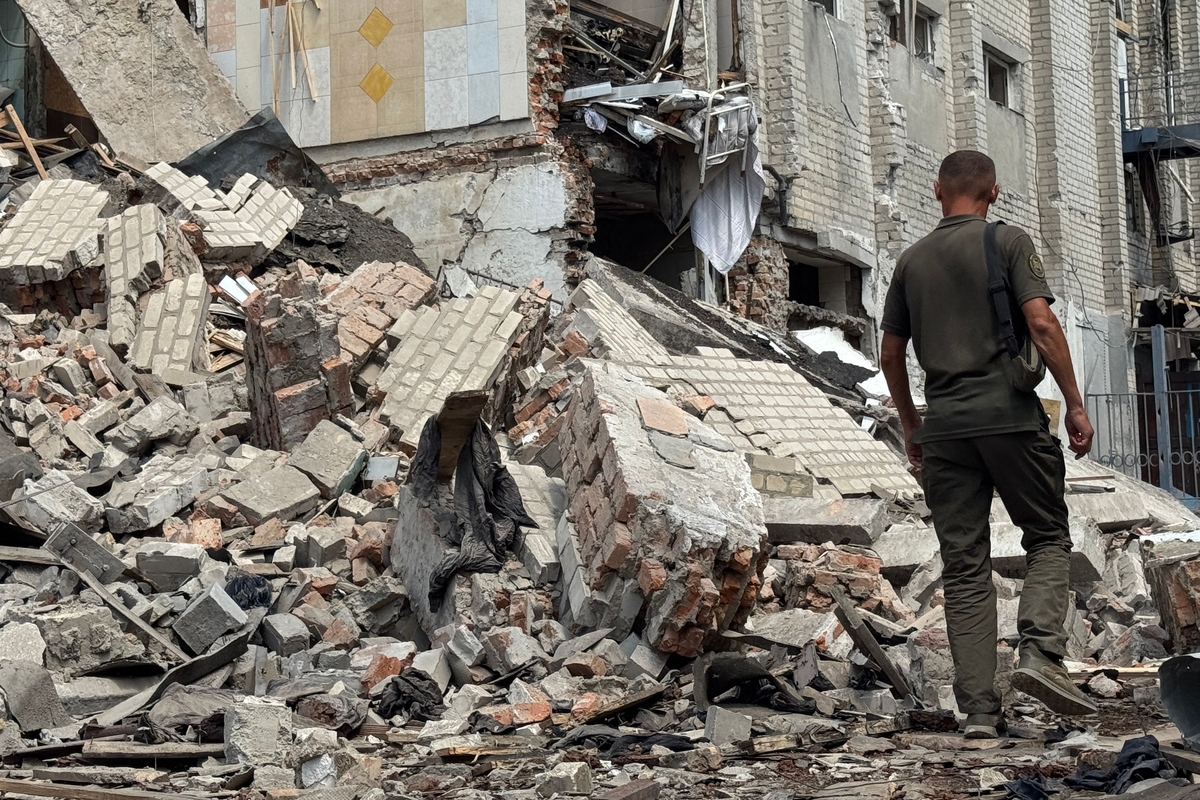 Ukraina: per Rusijos smūgį ukrainiečių mokymo dalinyje žuvo trys kariai